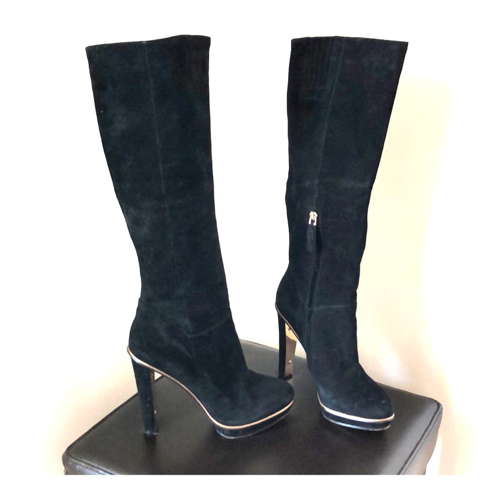 BCBG boots